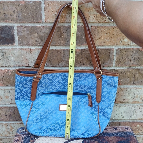 Tommy Hilfiger Blue and Brown Tote Bag - Picture 15 of 16